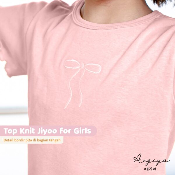 top knit jiyoo 1 Top Knit Jiyoo